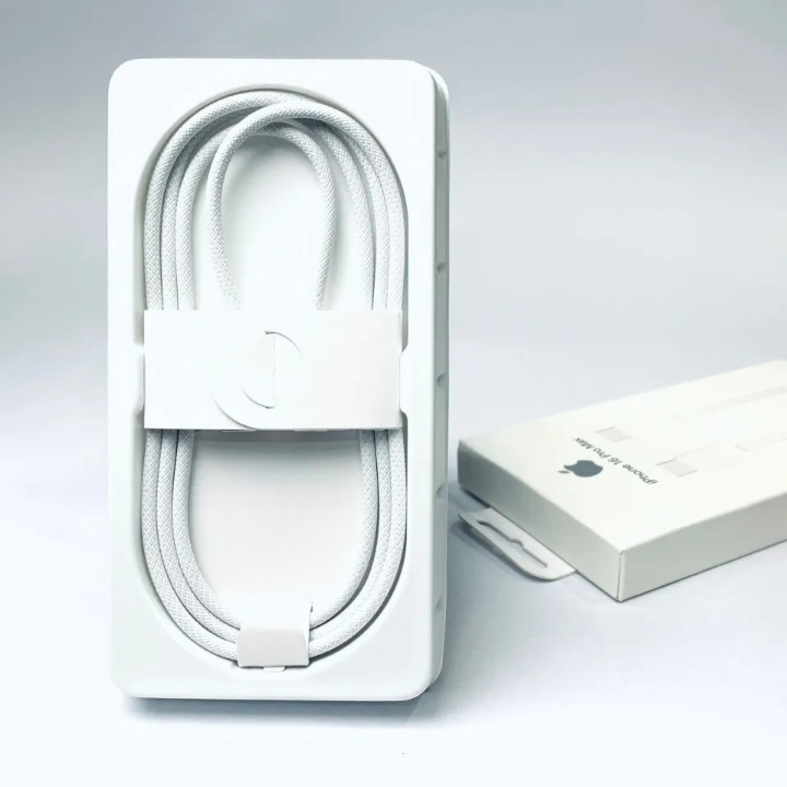 Apple USB-C 60W Fast Charging Cable (1m) – High-Speed Power View Gallery - Pakistan