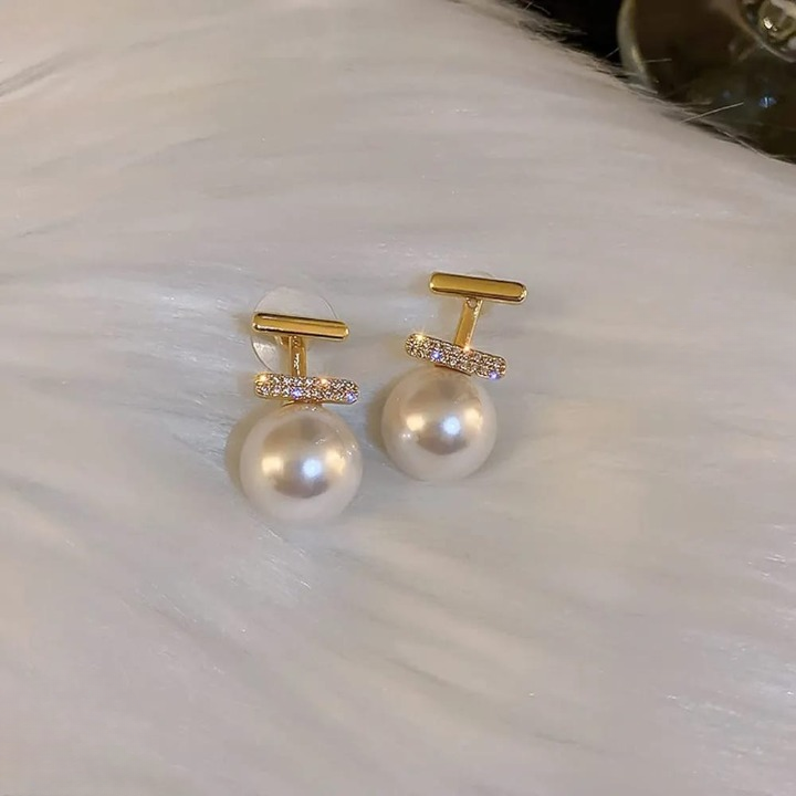 Elegant Pearl Drop Earrings for Women – Stylish Dangle Earrings with Rhinestone Accent (AXT-102) View Gallery - Pakistan