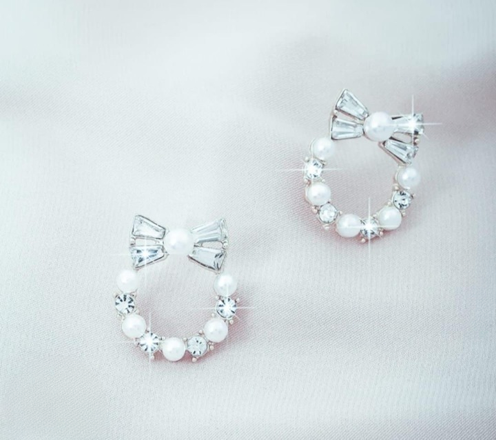 Pearl Bow Korean Zircon Earrings for Women – Elegant Bowknot Design with Sparkling Zircon and Pearl Accents | Premium Golden and Silver Fashion Jewelry for Weddings, Parties, and Everyday Wear | AXT-100 View Gallery - Pakistan