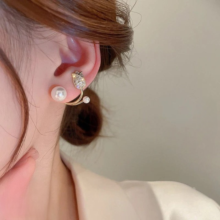 Beautiful Pearl Zircon Korean Flower Earrings for Women – Elegant Floral Design with Sparkling Zircon and Pearl Detailing | Premium Silver and Golden Fashion Jewelry for Parties, Weddings, and Daily Wear | AWT-999 View Gallery - Pakistan