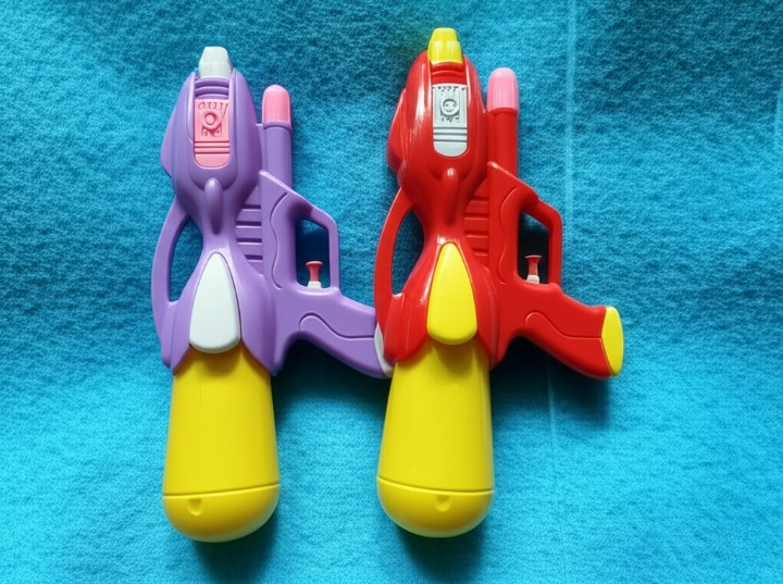 Large-Size Kids’ Water Gun – Best For Kids - Pressure Blaster, Safe &amp; Thrilling Outdoor Fun (Random Color) View Gallery - Pakistan