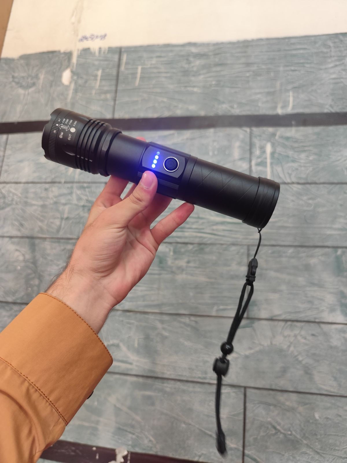 Tactical LED Flashlight Kit SP-38-1 – Rechargeable High Power Torch with 3x18650 Batteries &amp; Portable Hard Case View Gallery - Pakistan