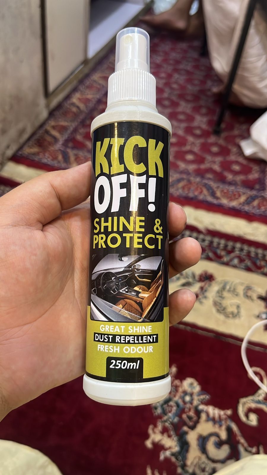 KICK OFF! Shine &amp; Protect – Advanced Car Polish &amp; Paint Sealant (250ml) for Long-Lasting Gloss View Gallery - Pakistan