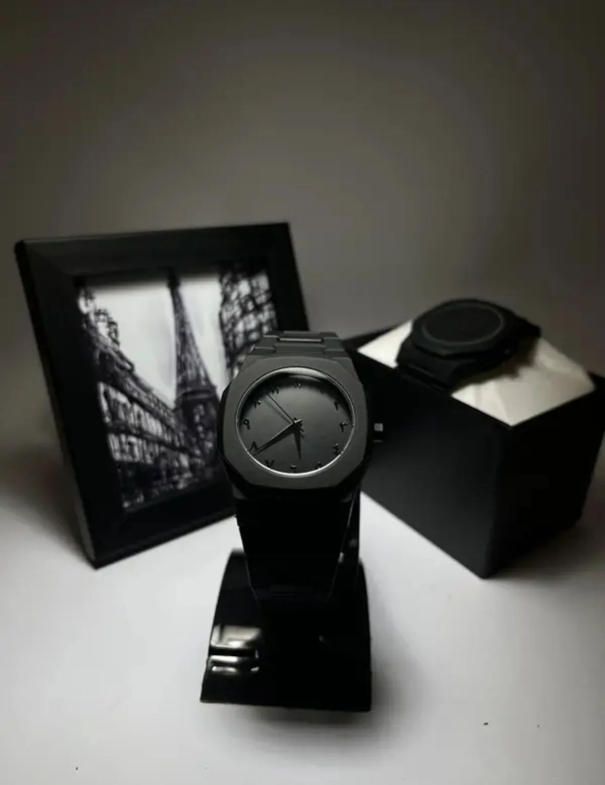 Full Black Aura Quartz Analog Watch – Lightweight Premium Design for Men & Boys (Without Box) View Gallery - Pakistan