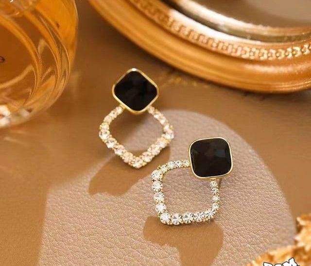 Zircon Korean Black Shiny Earing resin rhombus earrings earrings jewelry fashion for women