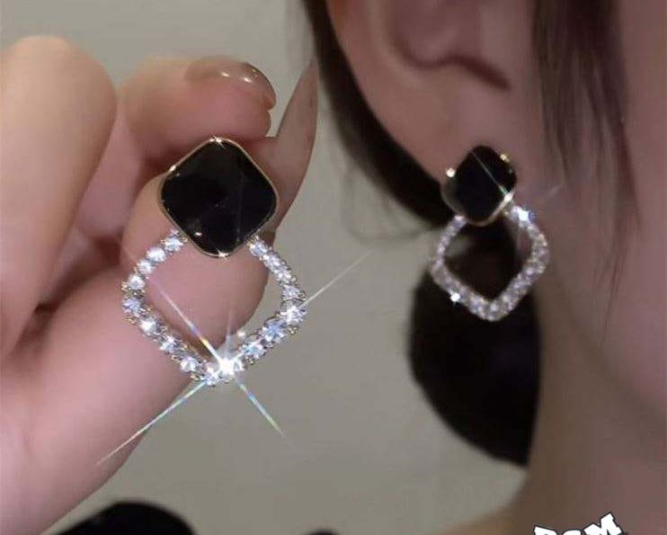 Zircon Korean Black Shiny Earing resin rhombus earrings earrings jewelry fashion for women View Gallery - Pakistan