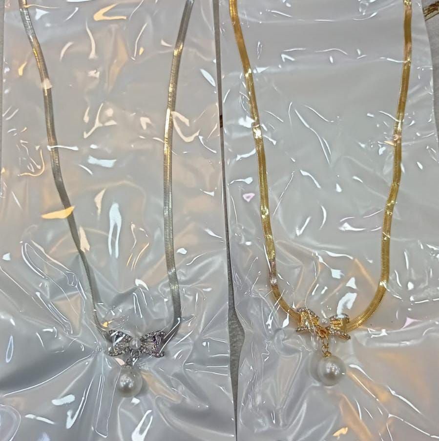 Elegant Korean Know Shape Pearl Pendent |   Knot Pearl Necklace Party Jewelry Gifts Accessories for Women View Gallery - Pakistan