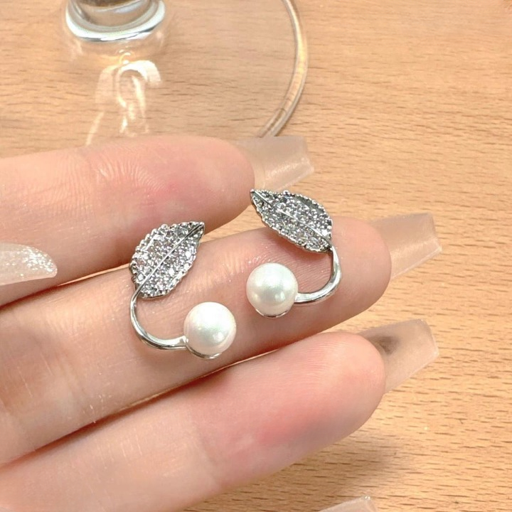Beautiful Korean Leaf Pearl Earings / Daily Life Earring Accessories For Women View Gallery - Pakistan