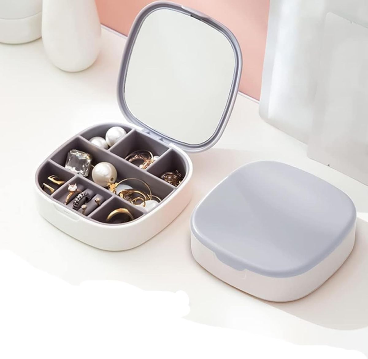 Small Jewellery Box, Jewellery Box, Portable Jewellery Box, Girls' Earrings, Cut Necklace Box, Can Be Placed in the Bag of the Bag at Home (Pink Or Silver Colors) (Random Colors) View Gallery - Pakistan