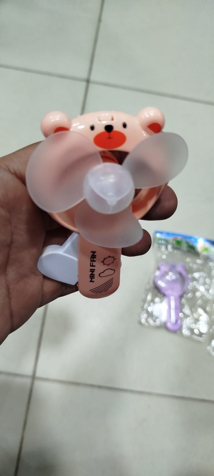 Manual Cute Summer Hand Fan Durable Ultra-Quiet Cooling Fans for Travel Office Room View Gallery - Pakistan