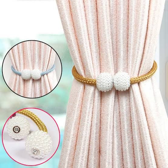 Curtain Buckle Magnetic Clip Bead Curtain Tie back Hanging Ball Curtain (1 pair) - (random color)