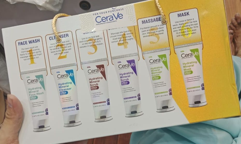Pack of 06 CeraVe Hydrating Mineral Facial Kit | Best Quality Hydrating Mineral Facial Kit View Gallery - Pakistan