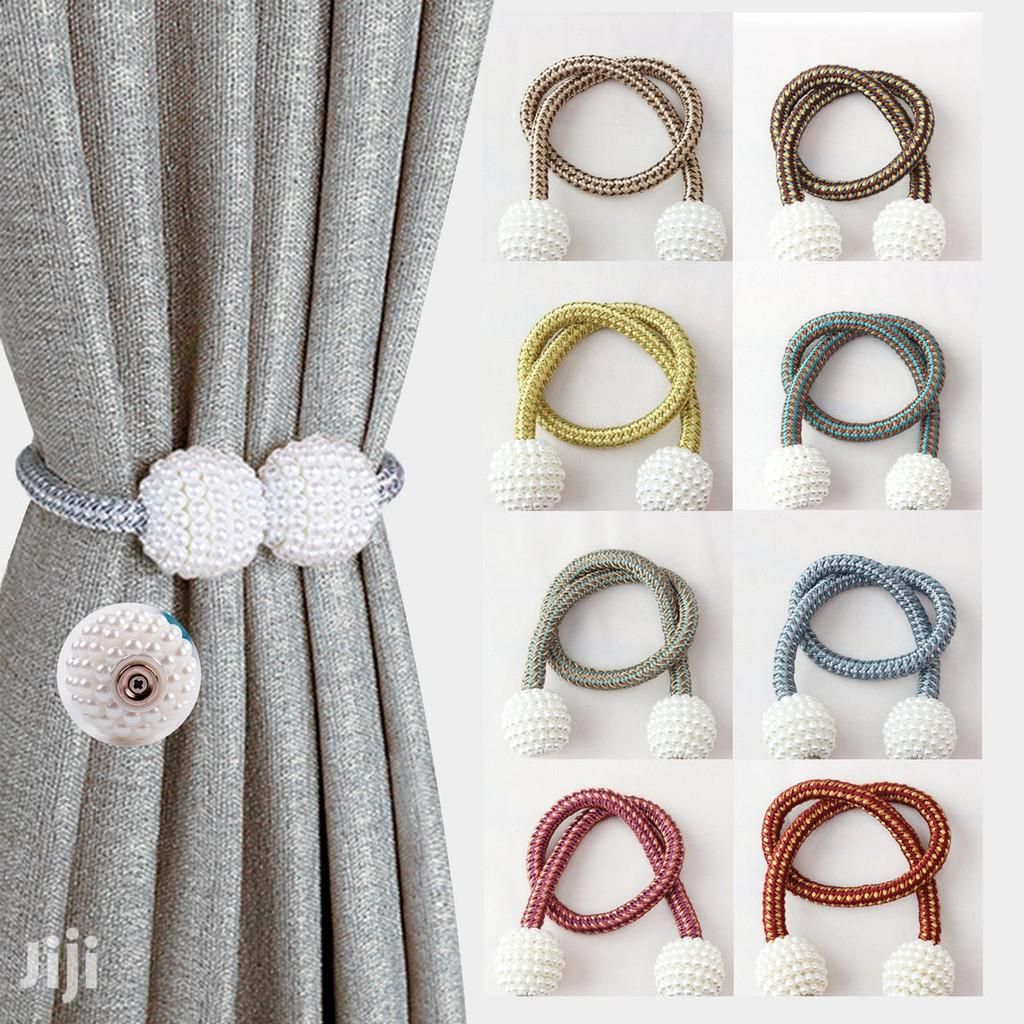 Curtain Buckle Magnetic Clip Bead Curtain Tie back Hanging Ball Curtain (1 pair) - (random color)