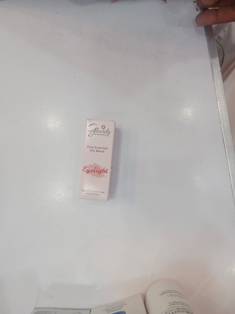 Glowrify Eyelight Serum - Eliminates Dark Circles Around Eyes &amp; Puffy Eyes 10 ML View Gallery - Pakistan