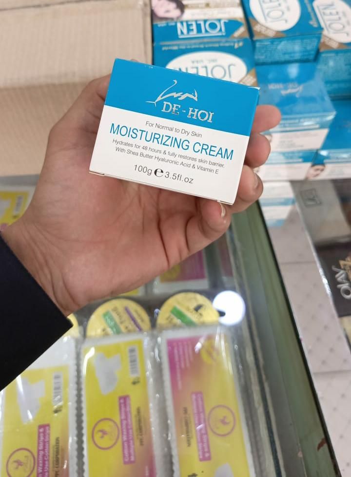DE-HOI Moisturizing Cream, 100g, Rejuvenated, Refreshed, Brightening View Gallery - Pakistan