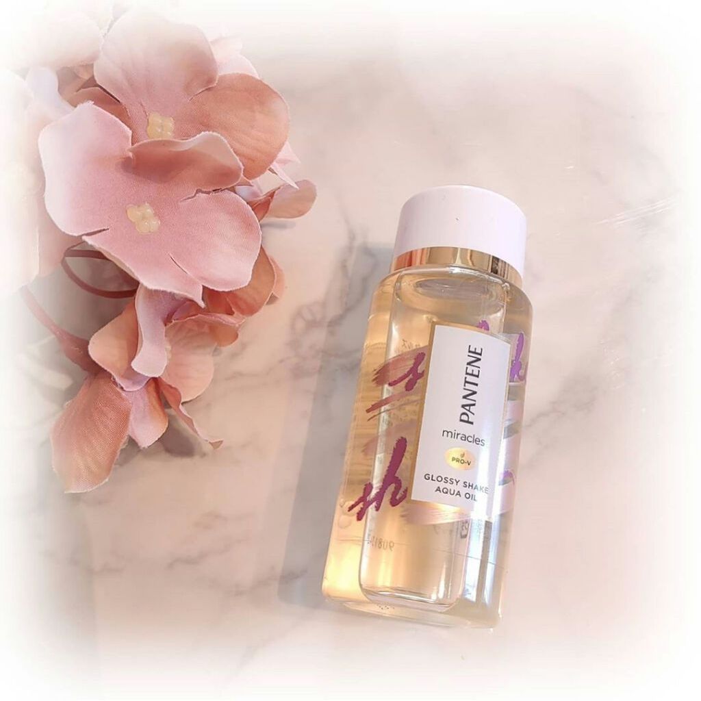 Pantene Original Non-Rinse Treatment, Glossy Shake Aqua Oil – Frizz Control &amp; Hydration Treatment 49 ml View Gallery - Pakistan