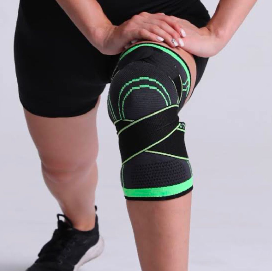 Knee Support Band for Pressure Weaving with 3D Weave Protection Against Injury Pressure Adjustable Knee Support for Men and Women View Gallery - Pakistan
