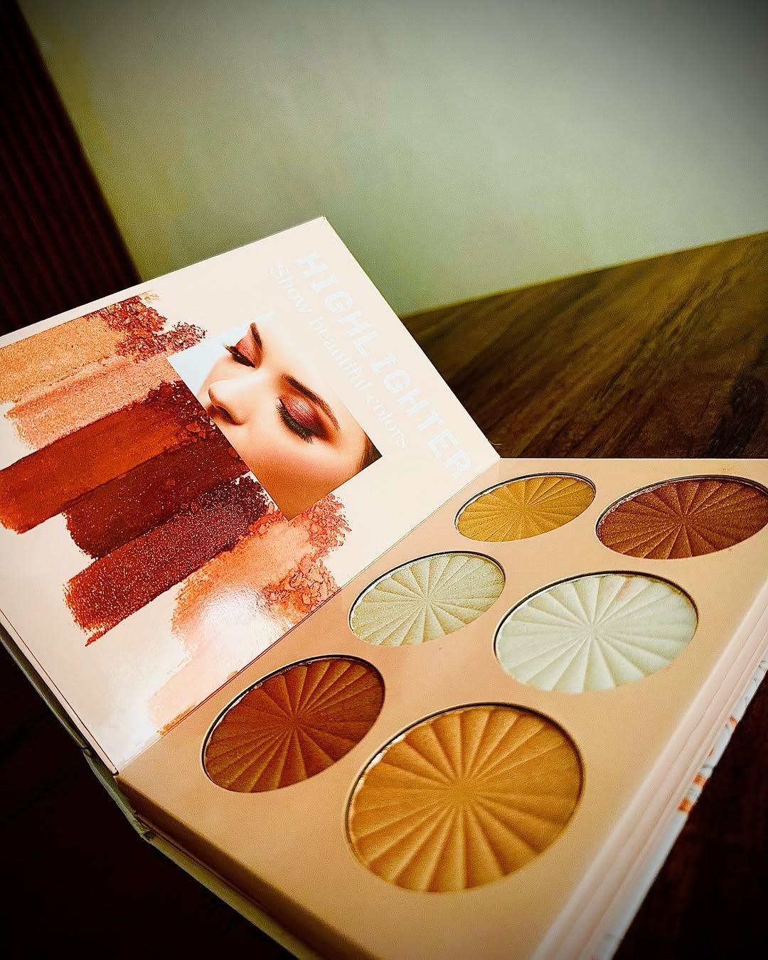 Mocallure 4 in 1 Original Professional Makeup Book Palette – All-in-One Eyeshadow, Eyebrow Powder, Concealer, Blusher &amp; Highlighter Kit View Gallery - Pakistan