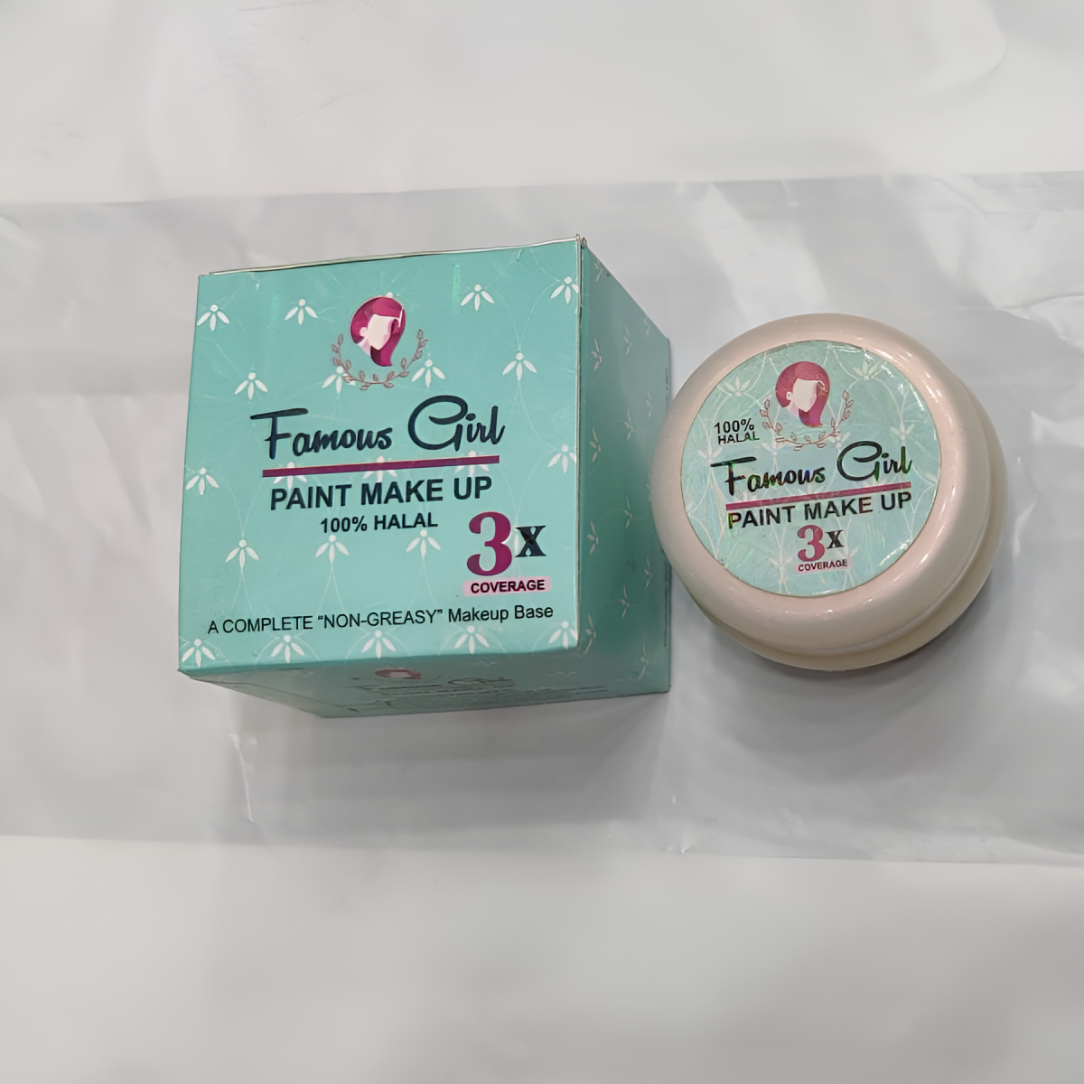 Famous Girl Beautiful Base – Lightweight, Flawless Finish Makeup Primer &amp; Foundation Base for Smooth, Radiant Skin – Long-Lasting, Hydrating Formula for All Skin Types - 30ml View Gallery - Pakistan