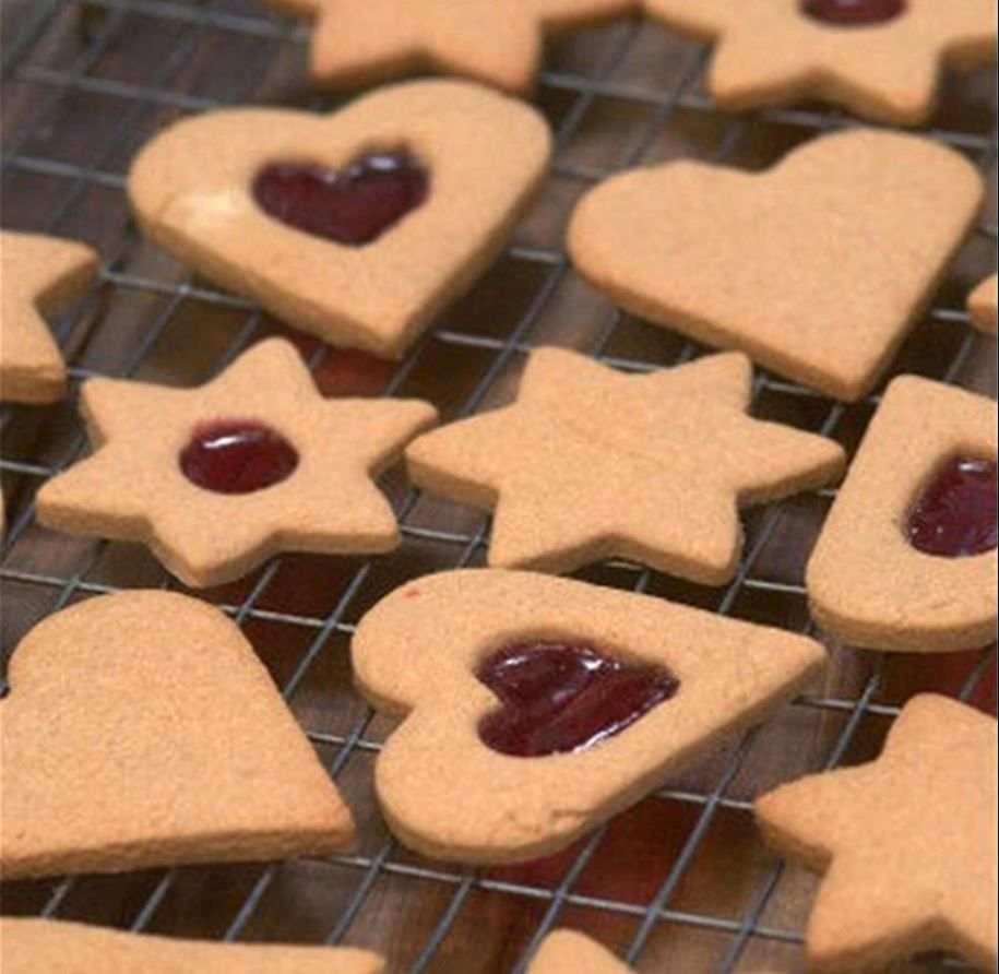 12-Piece Stainless Steel Cookie Cutter Set – DIY Baking Molds in Star, Heart &amp; Various Shapes – Multi-Purpose Kitchen Tools for Cookies, Cakes, Fried Eggs &amp; More View Gallery - Pakistan
