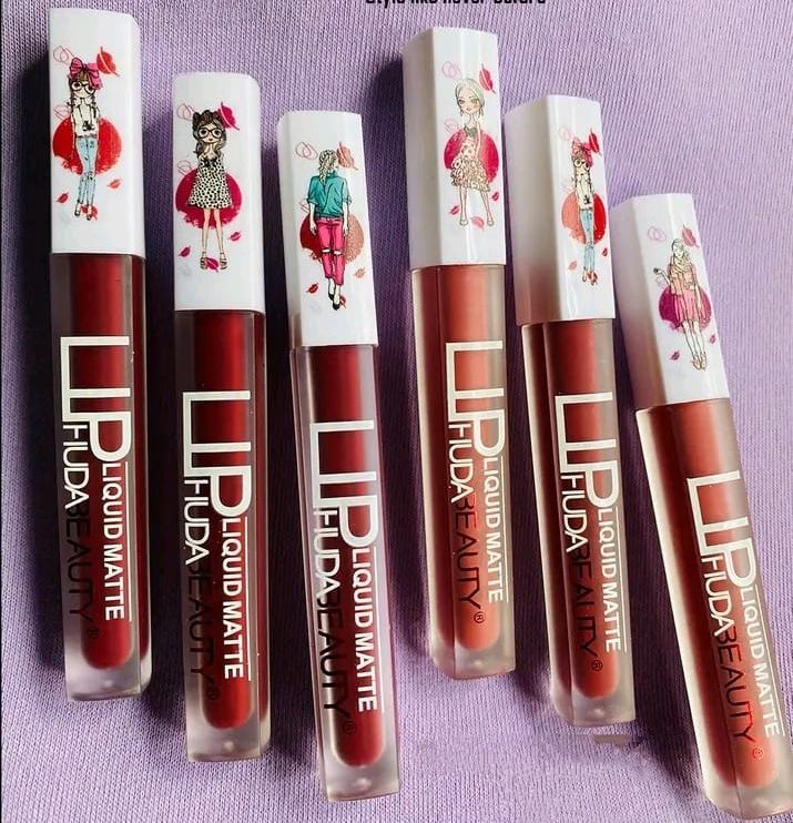 6-Piece Matte Lip Gloss Set – Multicolor Shades, Long-Lasting Liquid Formula, Velvet Finish - Random Shades (without box) View Gallery - Pakistan