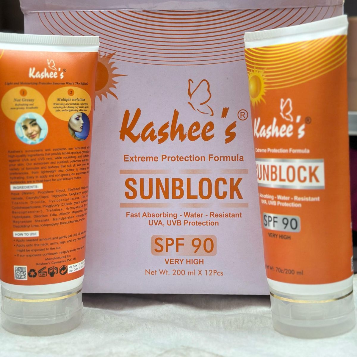 01 Pc Kashee’s Sunblock SPF 90 – Extreme Protection Formula | Fast Absorbing Water Resistant UVA, UVB Protection 200ml View Gallery - Pakistan