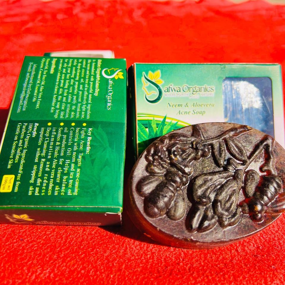 Safwa Organics Neem &amp; Aloe Vera Handmade Soap – Acne-Fighting Natural Cleanser 100g View Gallery - Pakistan