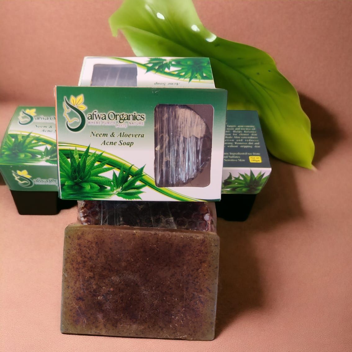 Safwa Organics Neem &amp; Aloe Vera Handmade Soap – Acne-Fighting Natural Cleanser 100g View Gallery - Pakistan