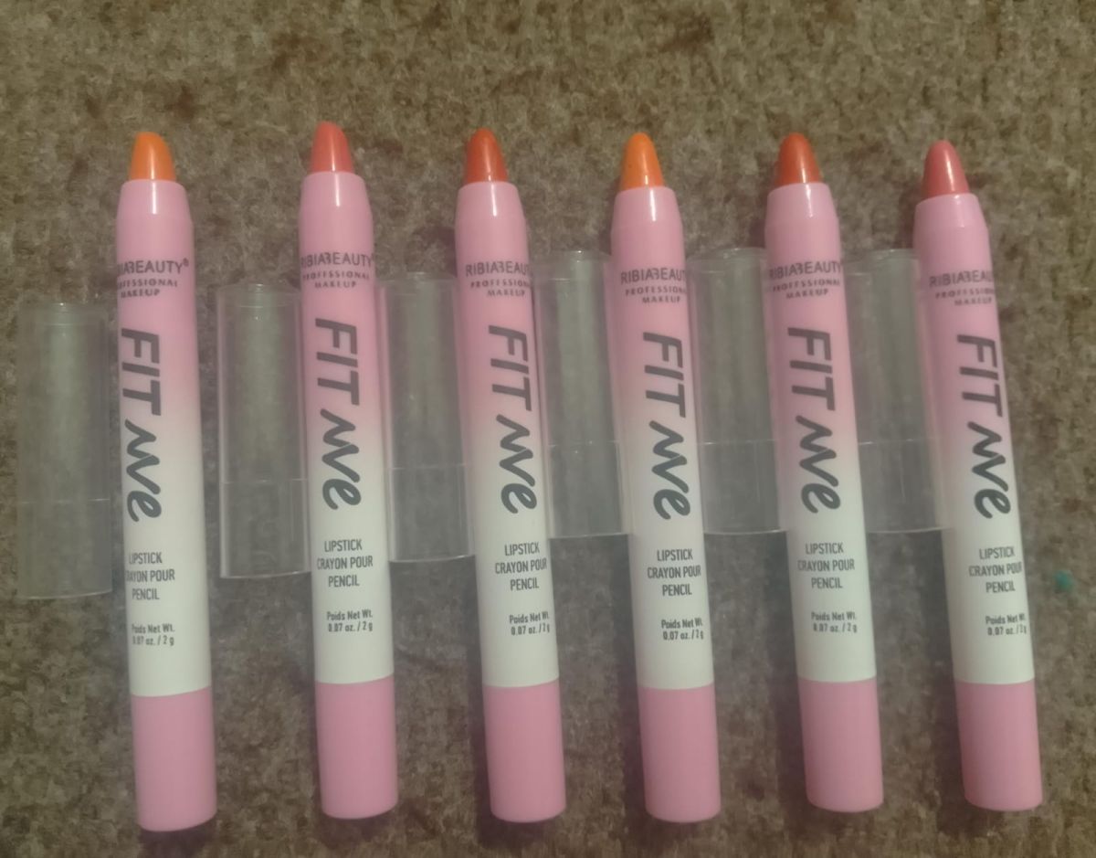 1 Pc Fit Me Lipstick Crayon – Glide, Color, Slay! | Multifunctional Makeup Stick High Gloss Makeup Rouge Matte Blush Stick View Gallery - Pakistan