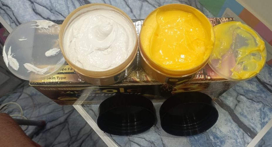 Soft Shine 24K Gold Facial Kit Whitening Facial Kit 6 steps Whitening And Glowing Facial Kit 300ml View Gallery - Pakistan