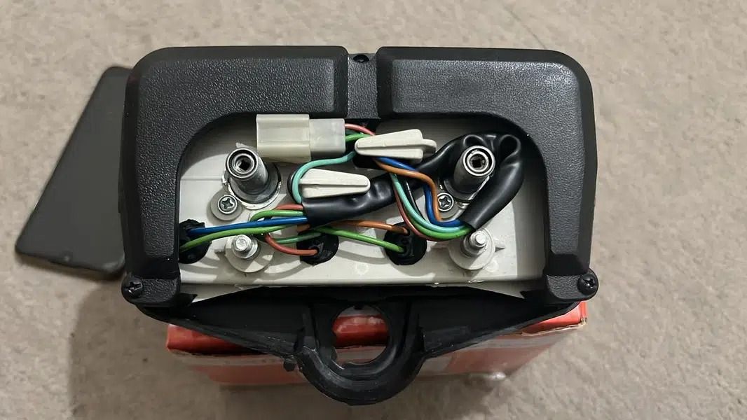 Speedometer for CG 125 Motorcycle | Honda 125cc Bikes With Meter Colour Lights (Complete meter with box) View Gallery - Pakistan