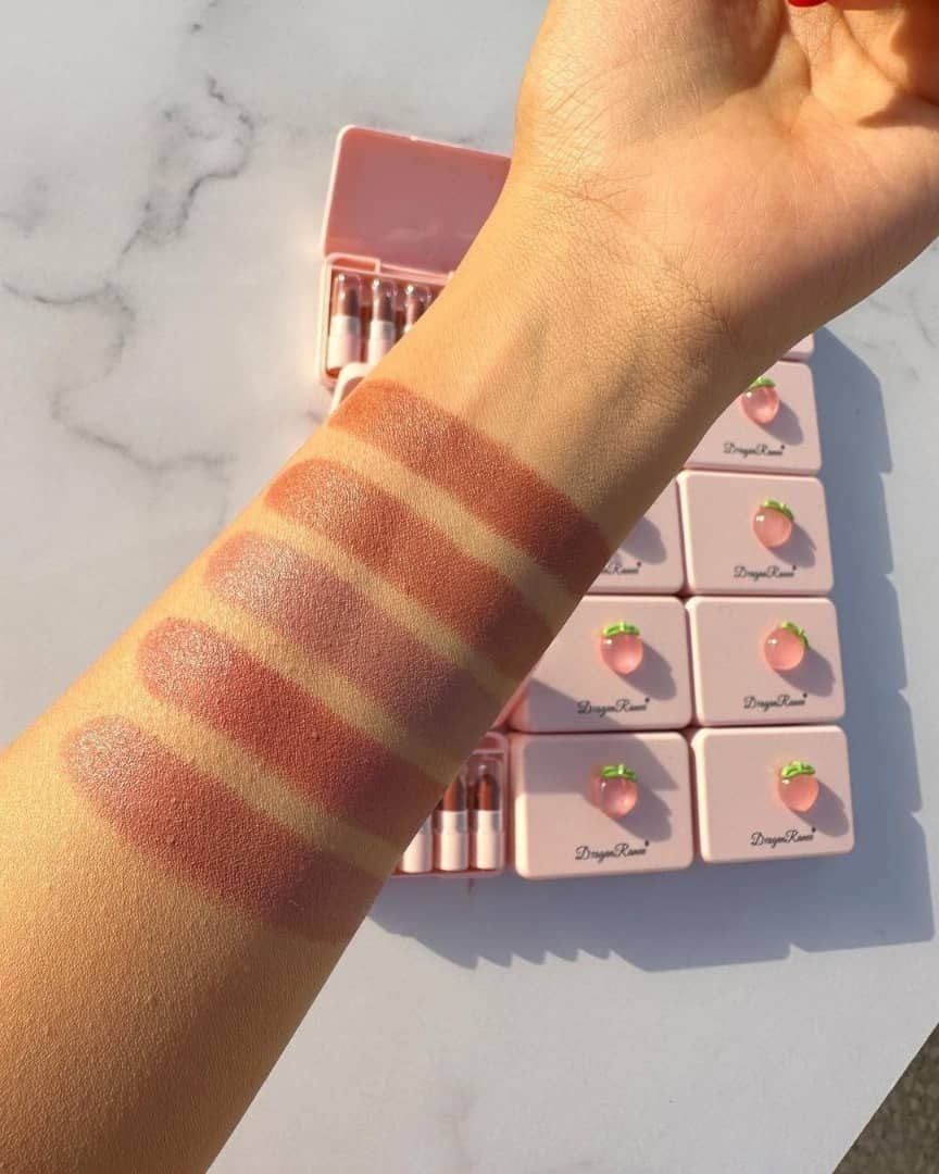 5 Pcs Dragon Ranee Peach Mini Lipstick Set | Long Lasting Makeup Waterproof Lipstick (Random Color) View Gallery - Pakistan