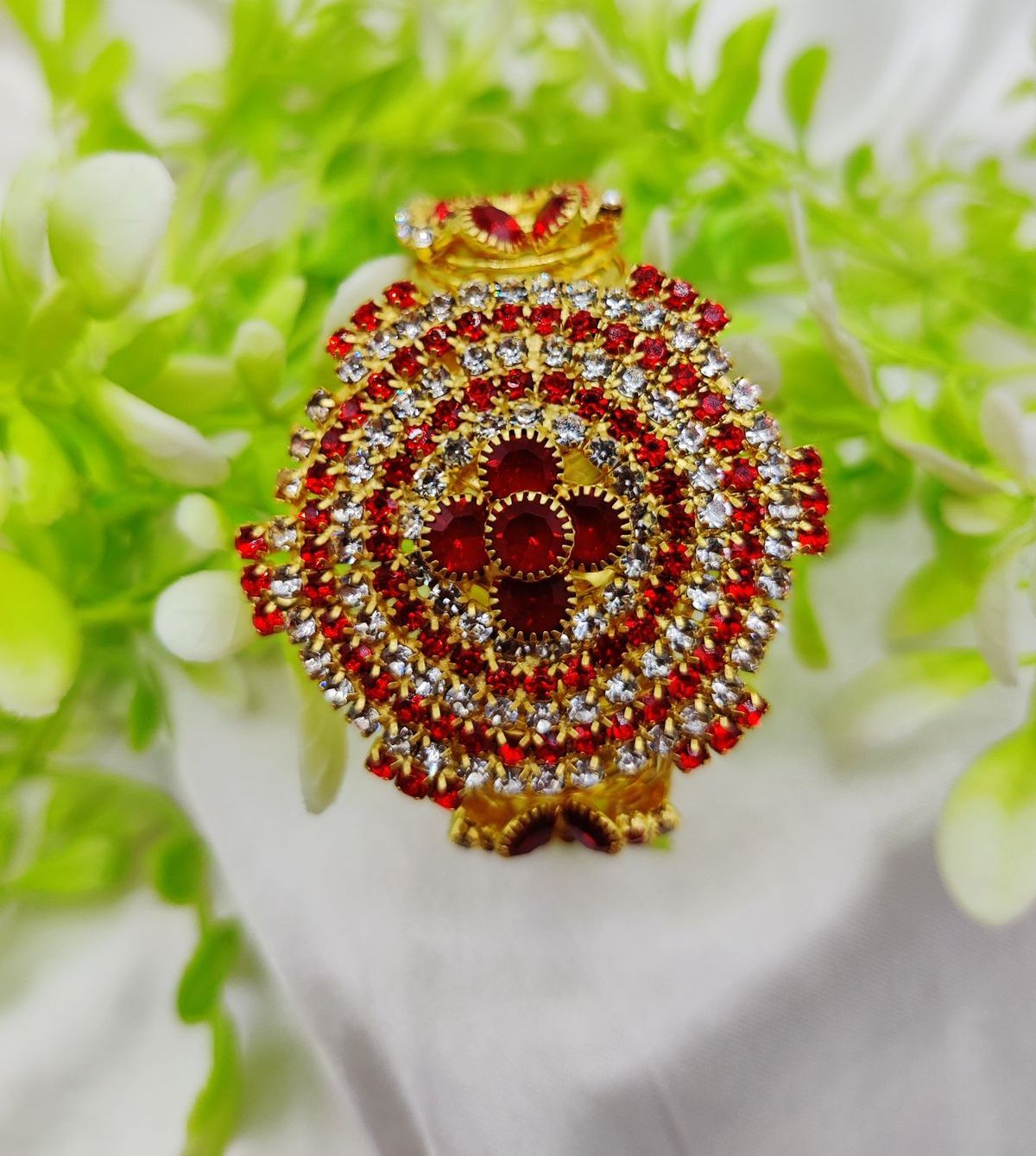 Imported Royal Ruby Crystal Golden Bracelet – Bold and Radiant Elegance Adjustable Bracelet – Best Quality Artificial Bracelet For Girls &amp;amp; Women | Bracelet For Every Occasion | Elegant Design - Random Color