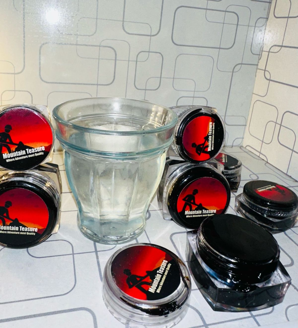 Chitrali Pure Salajit | Best Quality Salajit | Chitrali Salajit ( 10 gram ) View Gallery - Pakistan