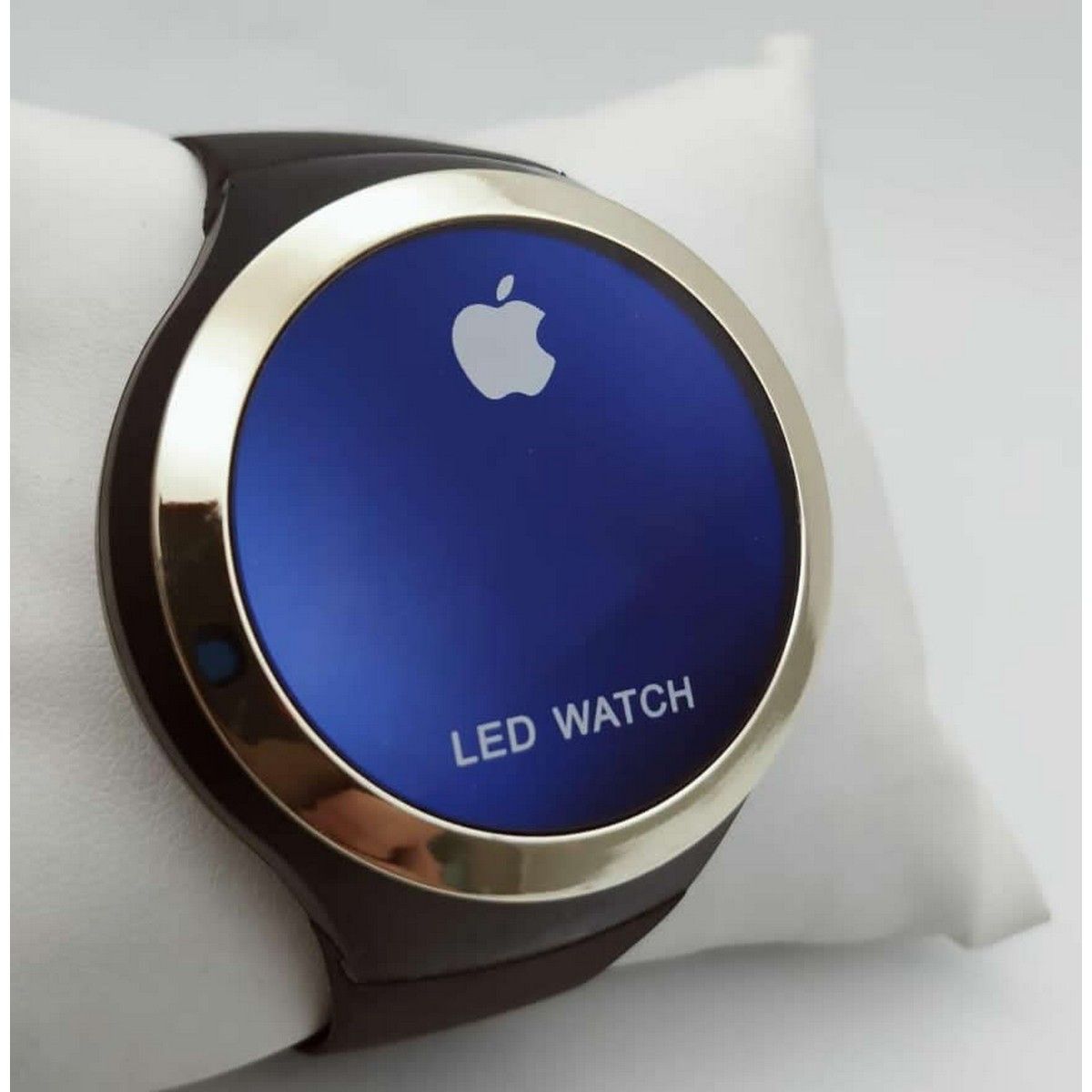 Family Gift Pack of 3 Watches | Best Quality Watches | Daniel Wellington Watch + LG Quartz Watch + Apple Logo Digital Watch | Watches ( Without Box ) (Random Color) View Gallery - Pakistan
