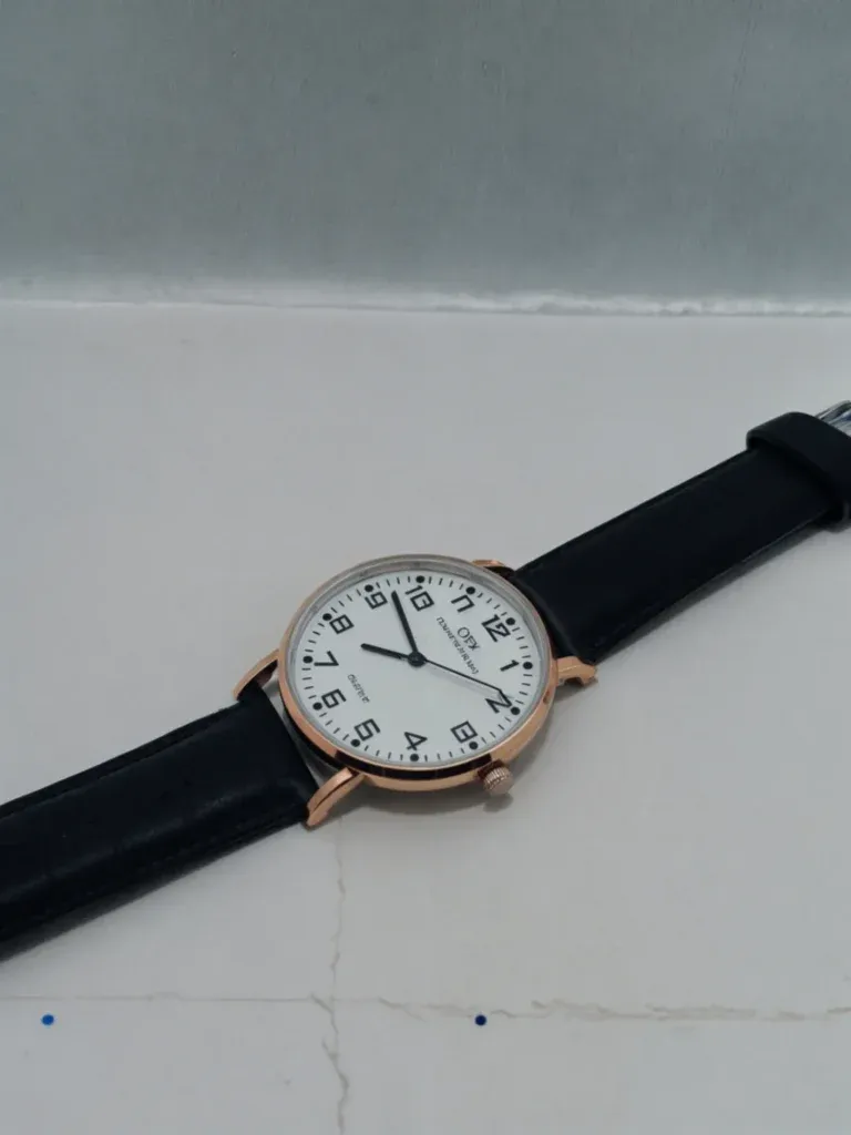 Family Gift Pack of 3 Watches | Best Quality Watches | Daniel Wellington Watch + LG Quartz Watch + Apple Logo Digital Watch | Watches ( Without Box ) (Random Color) View Gallery - Pakistan
