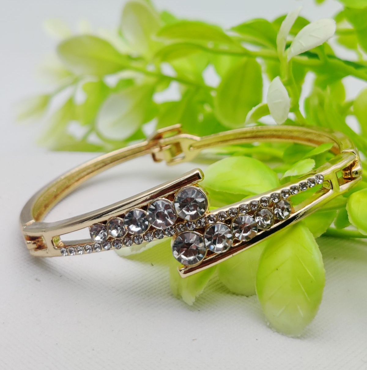 Radiant Elegance Adjustable Crystal Bracelet – | Best Quality Artificial Bracelet For Girls &amp; Women | Imported Glamour for Every Occasion | Elegant Design View Gallery - Pakistan