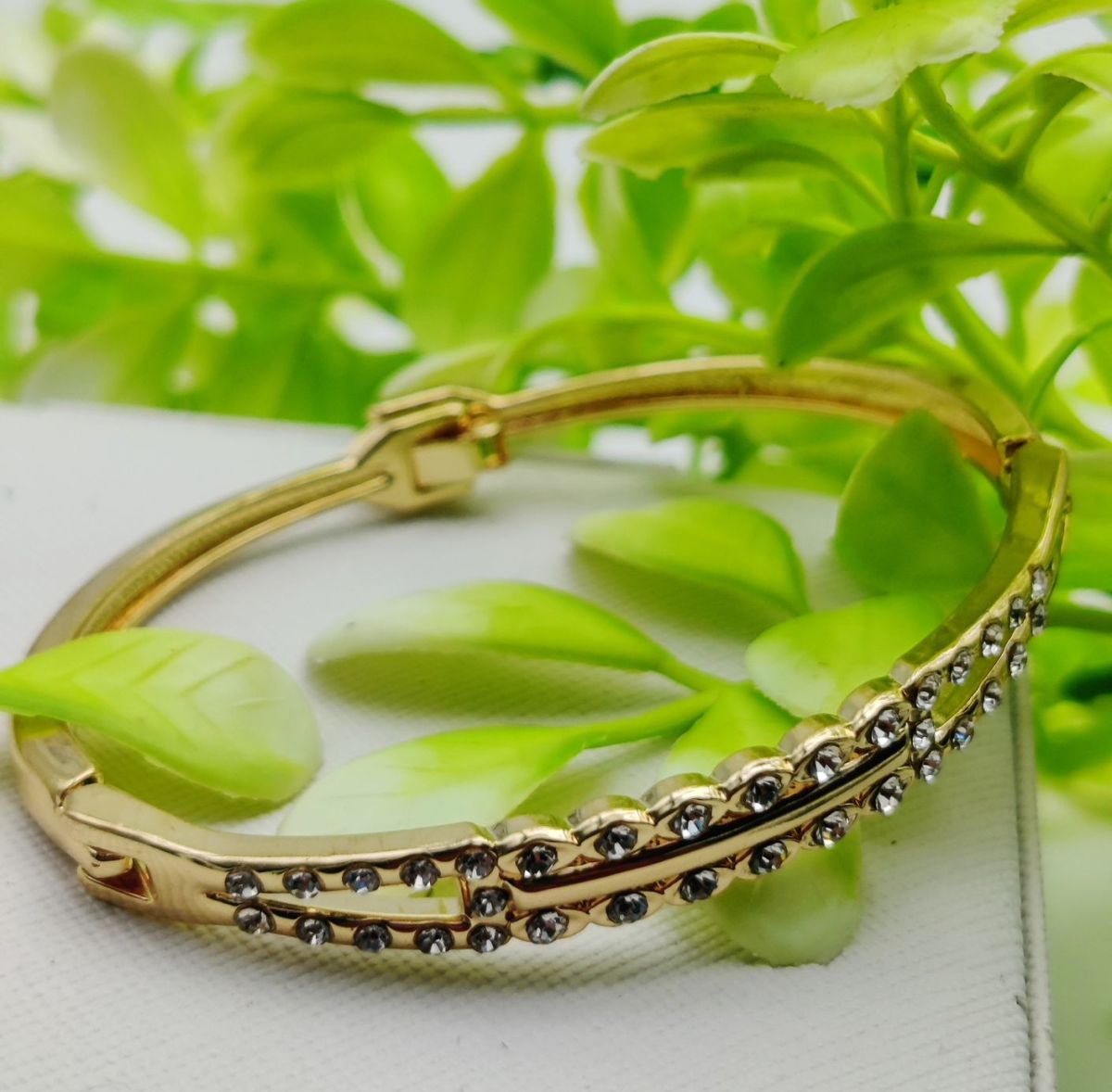 Imported Adjustable Crystal Bracelet – Dazzle in Elegance | Best Quality Artificial Bracelet For Girls &amp; Women | Bracelet For Every Occasion | Elegant Design View Gallery - Pakistan