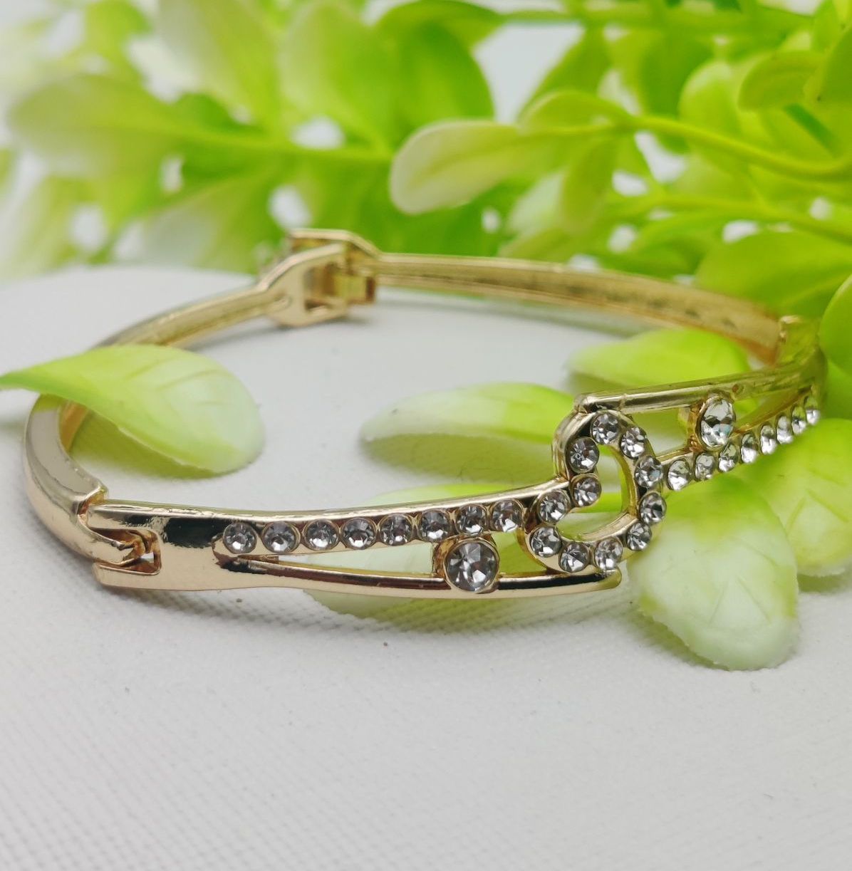 Adjustable Crystal Leaf Bracelet - Imported Golden Bracelets -| Best Quality Artificial Bracelet For Girls &amp; Women | Bracelet For Every Occasion | Elegant Design View Gallery - Pakistan