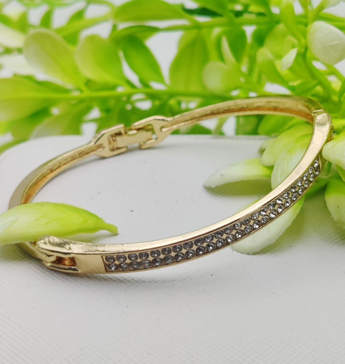 Adjustable Imported Crystal-Embellished Bracelet – Elegance Redefined! | Best Quality Artificial Bracelet For Girls &amp; Women | Bracelet For Every Occasion | Elegant Design View Gallery - Pakistan