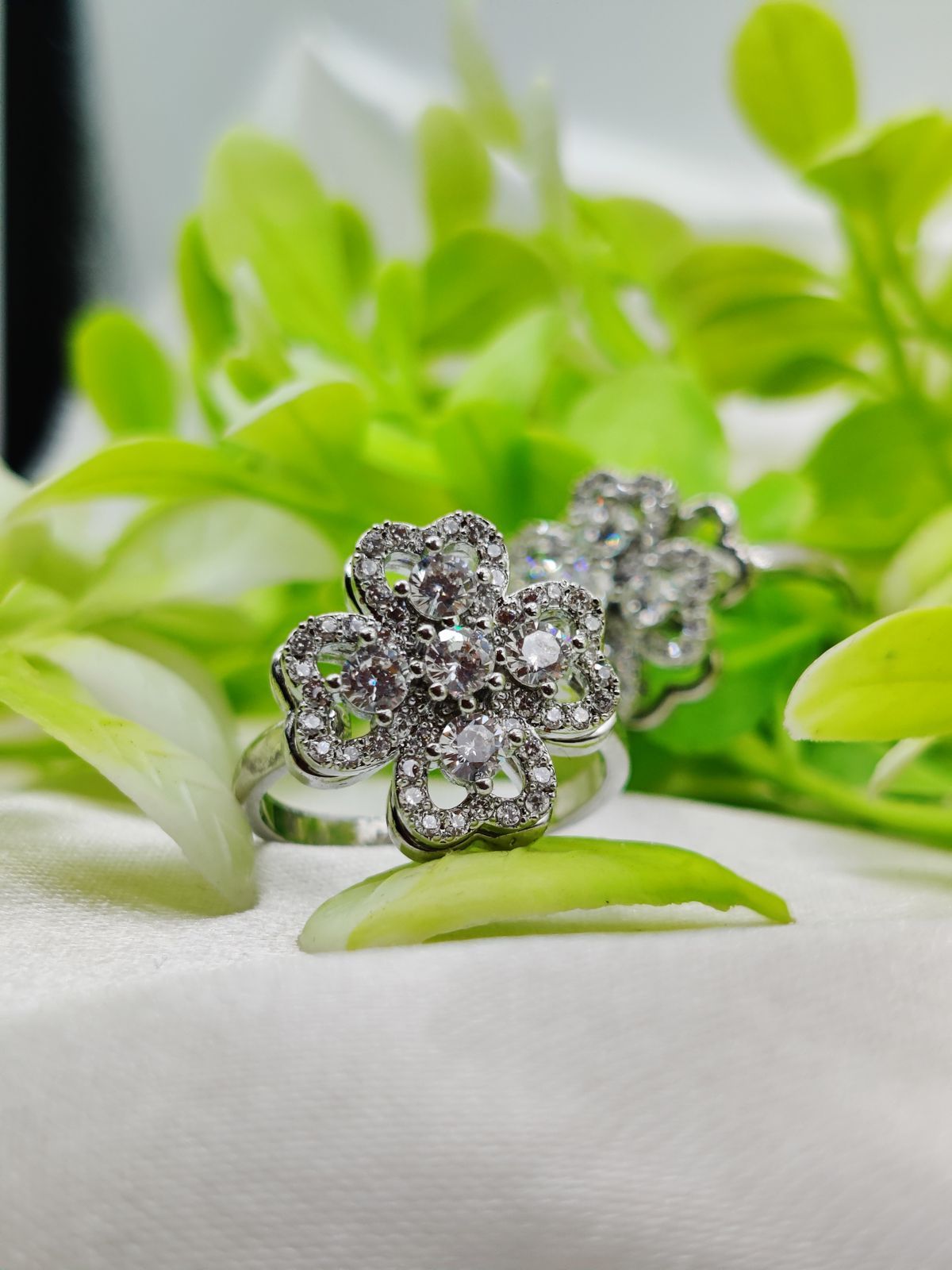 1 Piece Imported Elegant Moveable Floral Cluster Ring with Sparkling Zircon Detailing 🌟 | Luxurious Design Ring | Adjustable Ring | Ring For Girls &amp; Women ✨ View Gallery - Pakistan