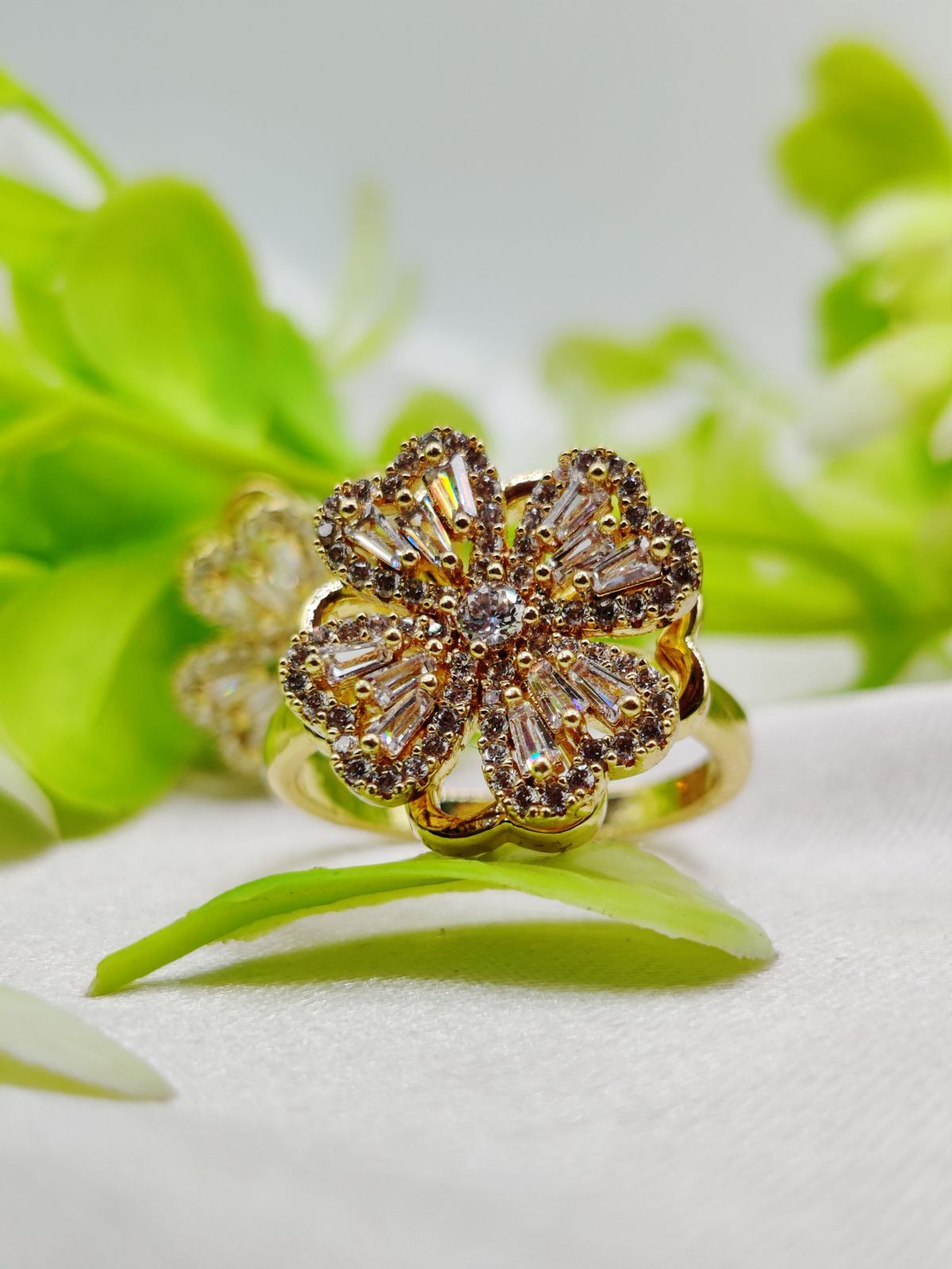 1 Piece Imported Dazzling Movable Floral Blossom Adjustable Rings - 2 Color  Variants 🌟 | Luxurious Design Ring | Adjustable Ring | Ring For Girls &amp; Women ✨ - Random Color View Gallery - Pakistan