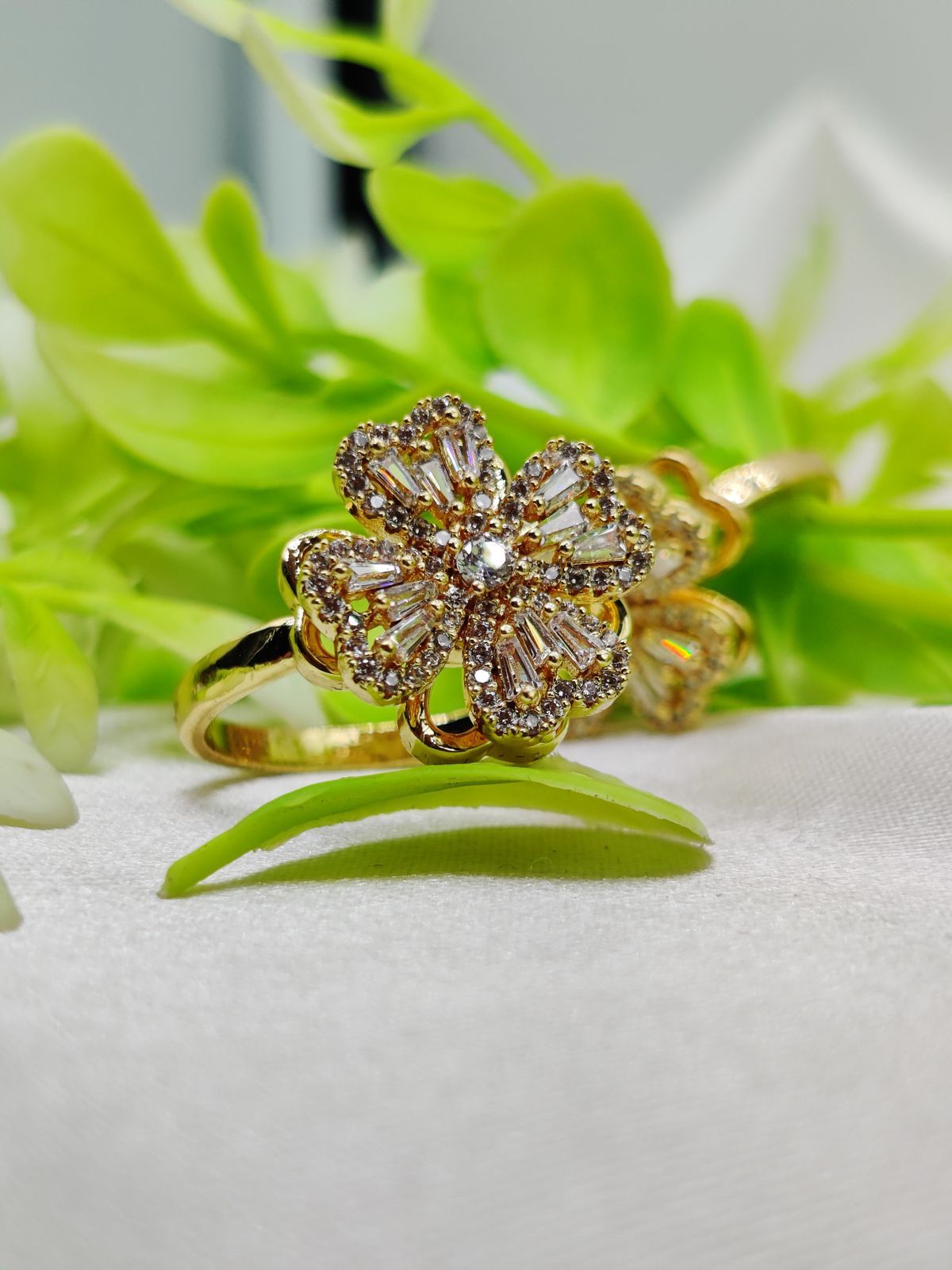 1 Piece Imported Dazzling Movable Floral Blossom Adjustable Rings - 2 Color  Variants 🌟 | Luxurious Design Ring | Adjustable Ring | Ring For Girls &amp; Women ✨ - Random Color View Gallery - Pakistan