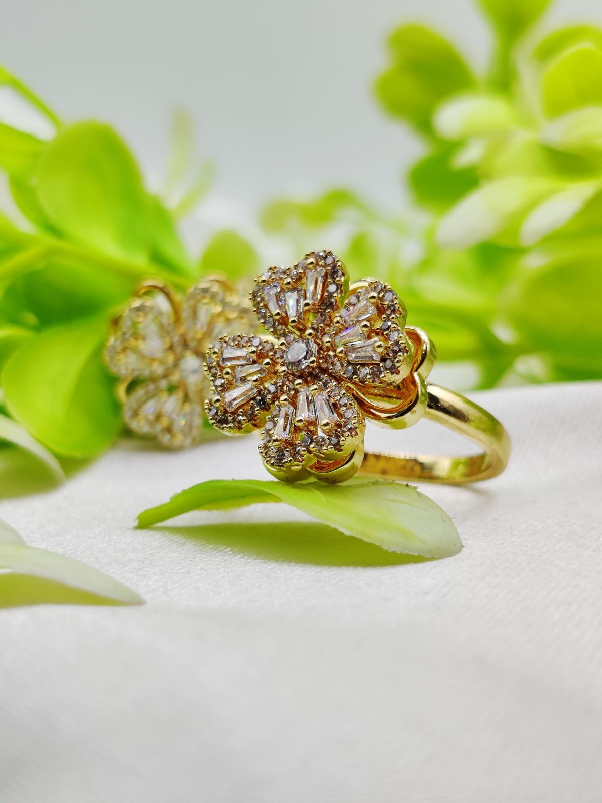 1 Piece Imported Dazzling Movable Floral Blossom Adjustable Rings - 2 Color  Variants 🌟 | Luxurious Design Ring | Adjustable Ring | Ring For Girls &amp; Women ✨ - Random Color View Gallery - Pakistan