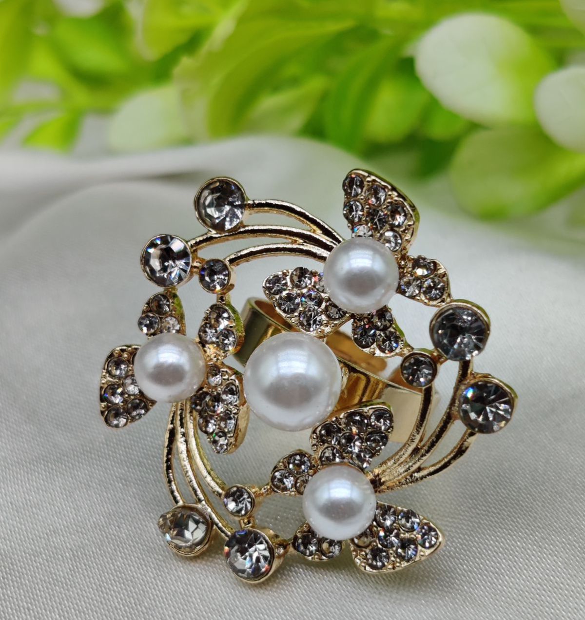 1 Piece Imported Exquisite Floral Pearl Ring – A Symphony of Elegance and Sparkle 🌟 | Luxurious Design Ring | Adjustable Ring | Ring For Girls &amp;amp; Women