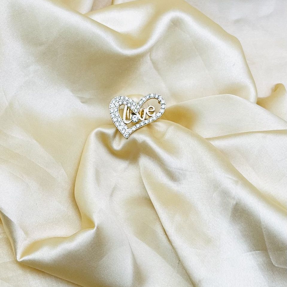 1 Piece Imported Radiant Love Heart Crystal Ring - Shimmer with Elegance | Luxurious Design Ring | Adjustable Ring | Ring For Girls &amp;amp; Women