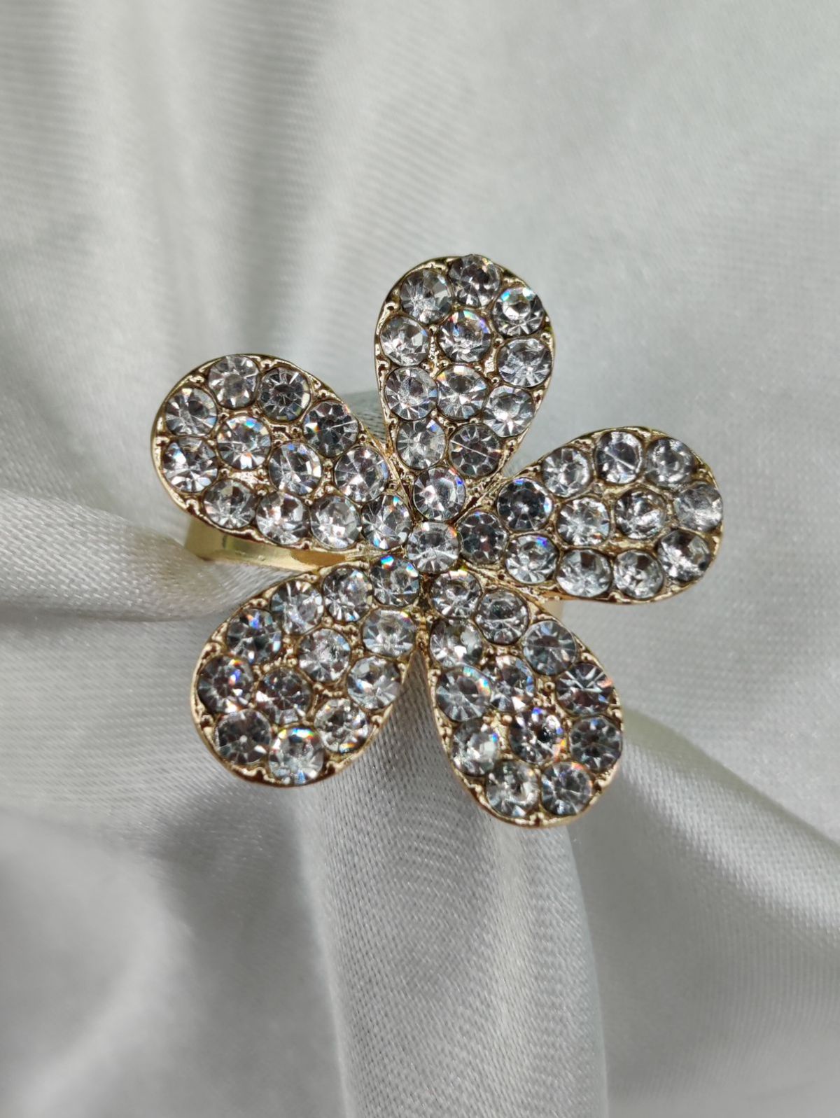 1 Piece Imported Sparkling Floral Crystal Ring – Radiant Elegance in Every Petal! | Luxurious Design Ring | Adjustable Ring | Ring For Girls &amp; Women View Gallery - Pakistan
