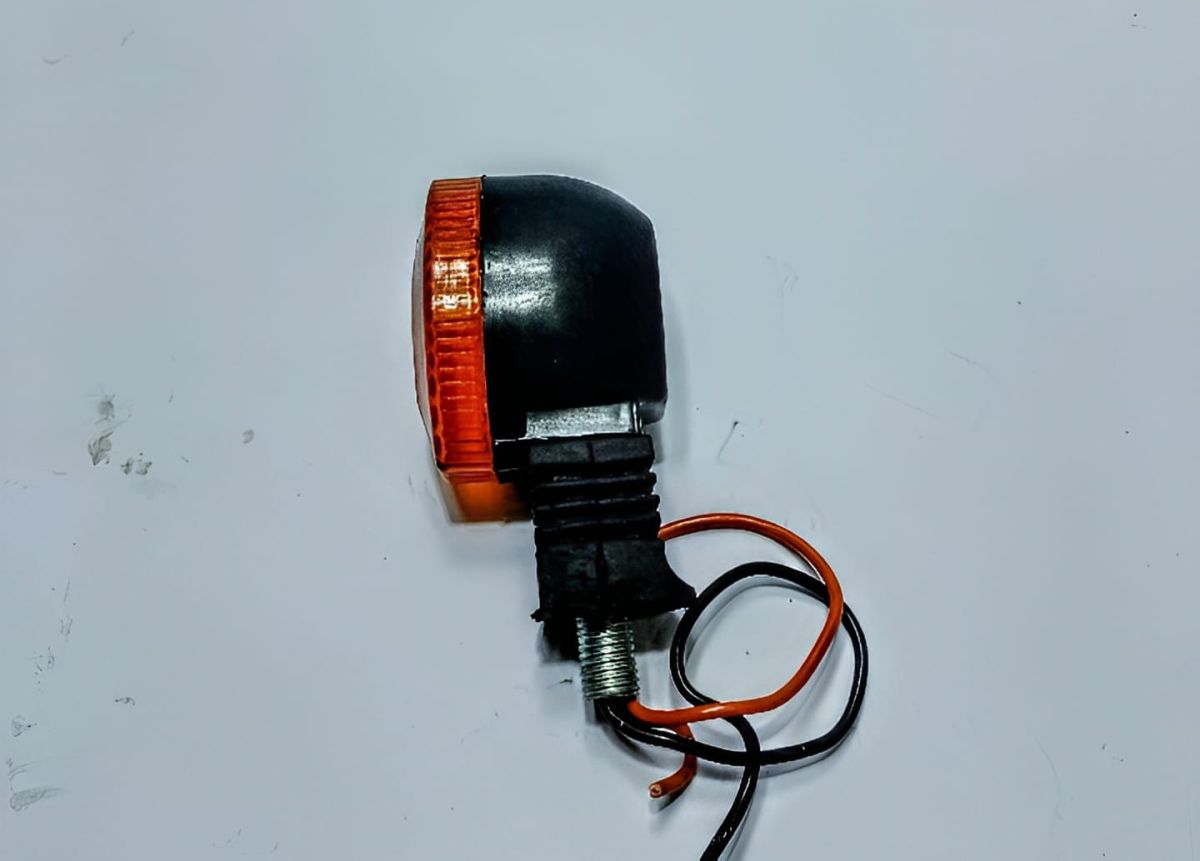 Mini Motorcycle Indicator with Backlight – Suitable for 70cc/125cc Bikes, Compact Design, Fancy Packaging. View Gallery - Pakistan