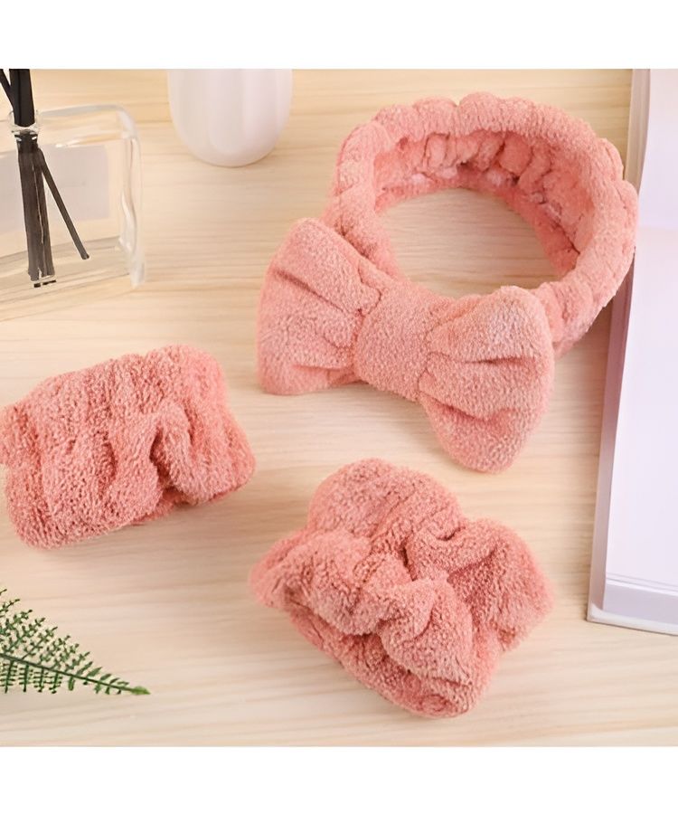 3 Pieces Set Kiss Lovely Wrist Strap - Face Wash Headband and Wristband Soft fabric View Gallery - Pakistan