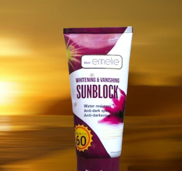 Emelie Whitening &amp;amp; Vanishing Sunblock SPF60 (150ml)